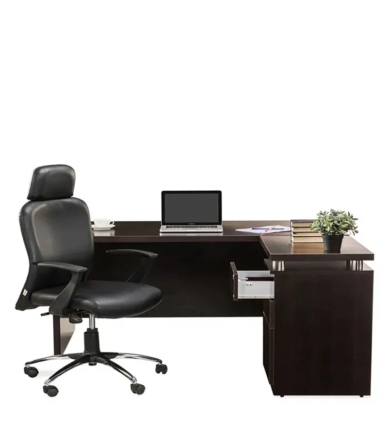 Executive Desk in Brown Finish.jpg8.webp