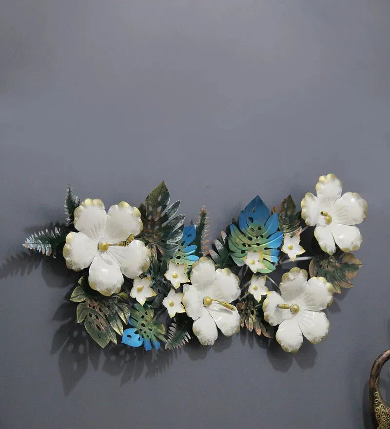 Iron Leaf Wall Art In White.jpg1.webp