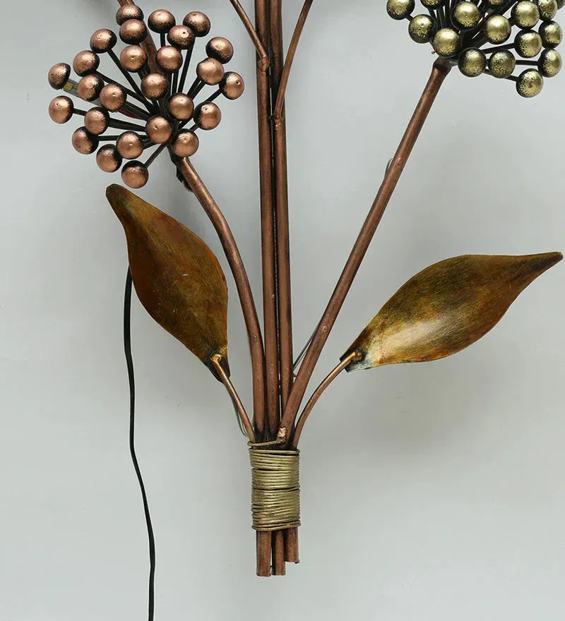 Metal Floral In Golden With Led Wall Art.jpg7.webp
