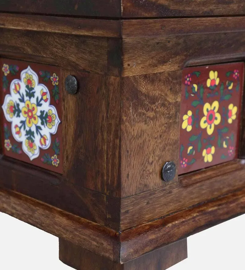 Siramika Sheesham Wood Coffee Table In Provincial Teak Finish.jpg5.webp